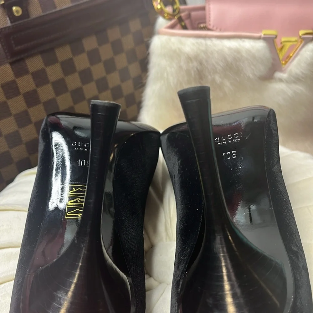 GUCCI VELVET HEELS - Picture 4 of 7